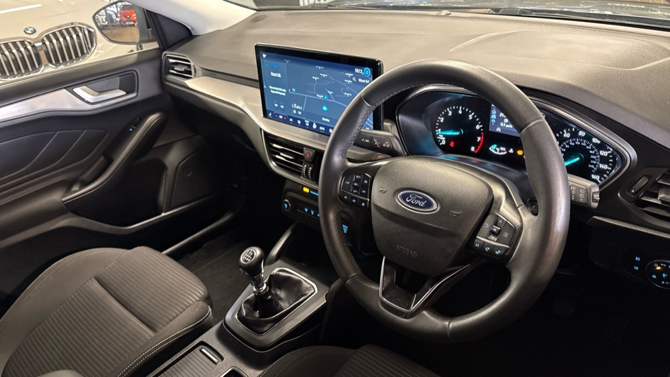 Ford Focus 1.0 EcoBoost Titanium 5dr Petrol Hatchback - Image 14