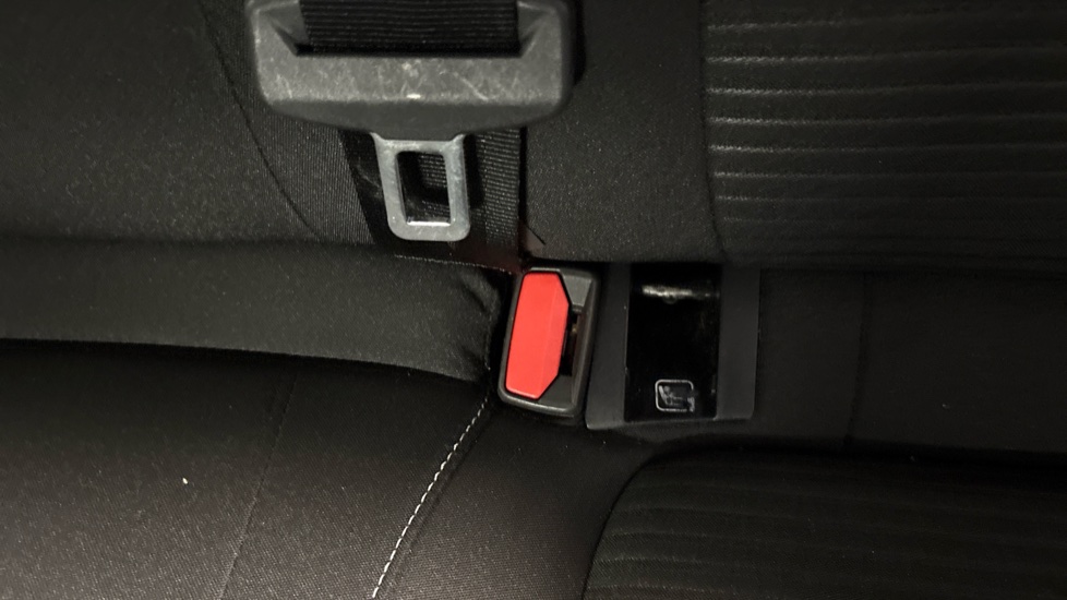 Ford Focus 1.0 EcoBoost Titanium 5dr Petrol Hatchback - Image 17