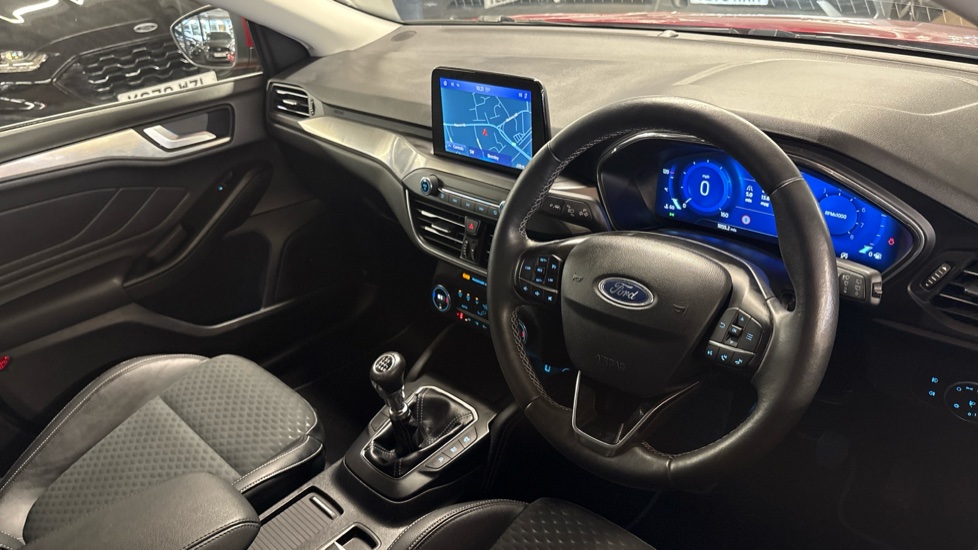 Ford Focus 1.0 EcoBoost Hybrid mHEV 125 Titanium X Ed 5dr Petrol Hatchback - Image 14