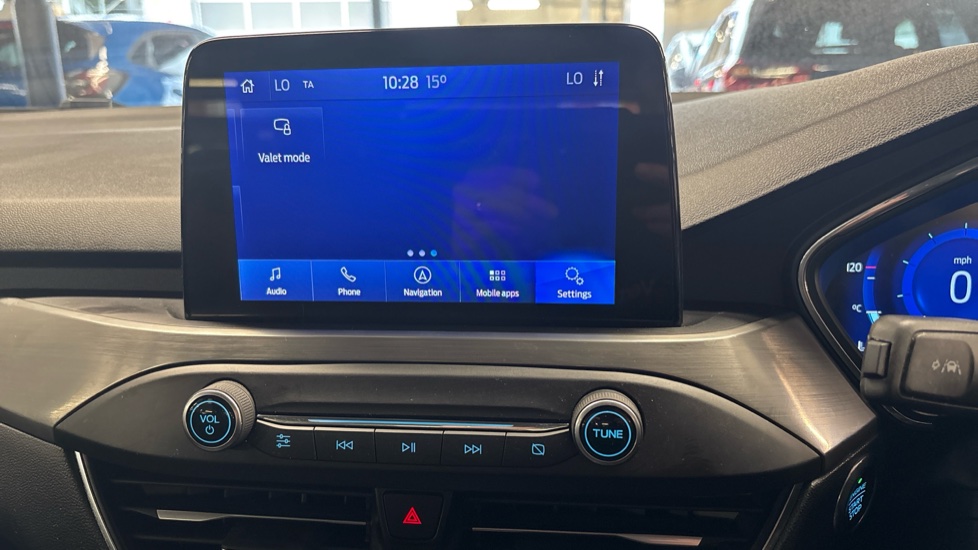 Ford Focus 1.0 EcoBoost Hybrid mHEV 125 Titanium X Ed 5dr Petrol Hatchback - Image 40