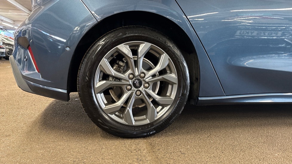 Ford Focus 1.0 EcoBoost ST-Line Style 5dr Petrol Hatchback - Image 7