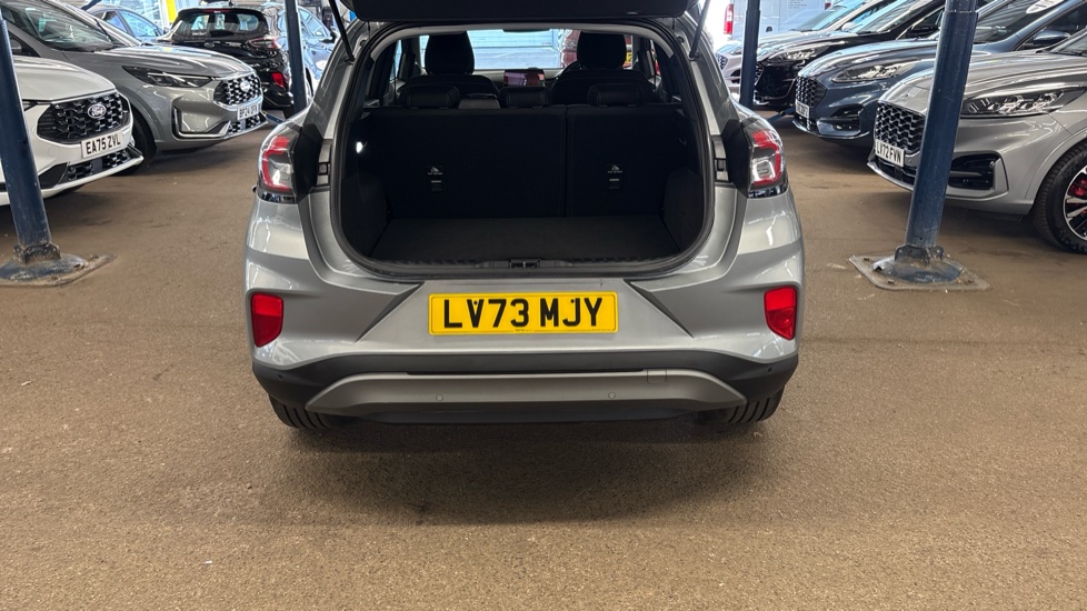 Ford Puma 1.0 EcoBoost Hybrid mHEV Titanium 5dr Petrol Hatchback - Image 4