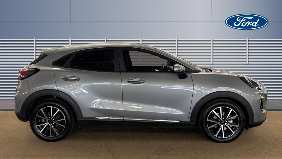 Ford Puma 1.0 EcoBoost Hybrid mHEV Titanium 5dr Petrol Hatchback - Image 5