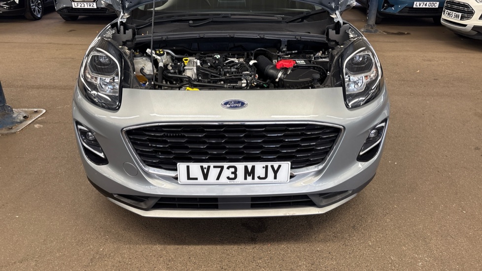 Ford Puma 1.0 EcoBoost Hybrid mHEV Titanium 5dr Petrol Hatchback - Image 8