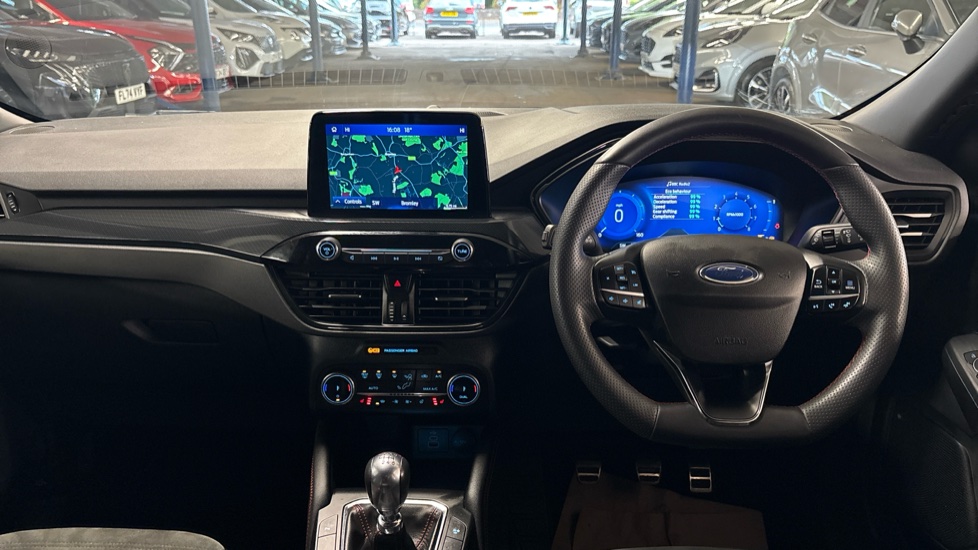 Ford Kuga 1.5 EcoBoost 150 ST-Line Edition 5dr Petrol Estate - Image 10
