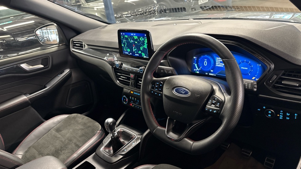 Ford Kuga 1.5 EcoBoost 150 ST-Line Edition 5dr Petrol Estate - Image 14