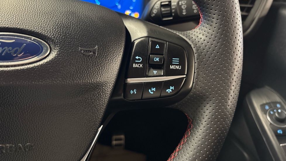 Ford Kuga 1.5 EcoBoost 150 ST-Line Edition 5dr Petrol Estate - Image 26