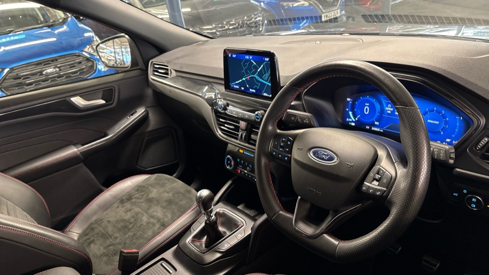 Ford Kuga 1.5 EcoBoost 150 ST-Line Edition 5dr Petrol Estate - Image 14