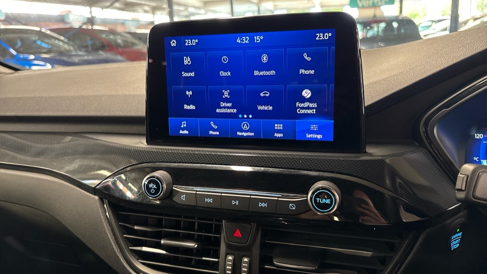 Ford Kuga 1.5 EcoBoost 150 ST-Line Edition 5dr Petrol Estate - Image 36
