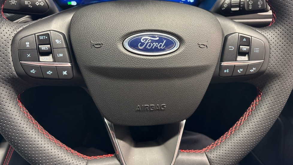 Ford Kuga 1.5 EcoBoost 150 ST-Line X Edition 5dr Petrol Estate - Image 28