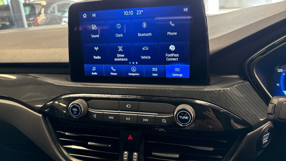 Ford Kuga 1.5 EcoBoost 150 ST-Line X Edition 5dr Petrol Estate - Image 36