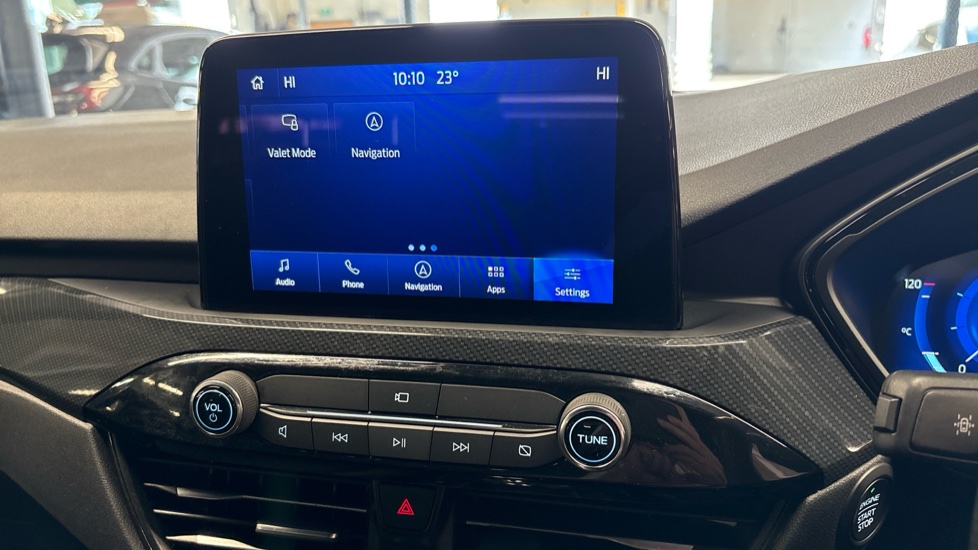 Ford Kuga 1.5 EcoBoost 150 ST-Line X Edition 5dr Petrol Estate - Image 38