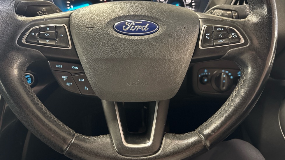 Ford Kuga 1.5 EcoBoost Titanium 5dr 2WD Petrol Estate - Image 29