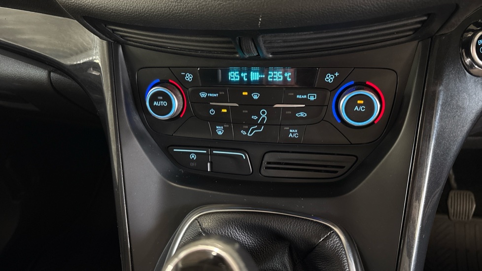 Ford Kuga 1.5 EcoBoost Titanium 5dr 2WD Petrol Estate - Image 39