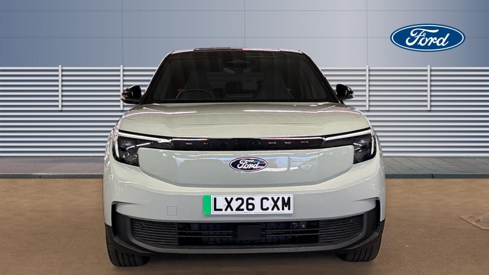 Ford Explorer 210kW Collection 79kWh 5dr Auto Electric Estate - Image 3