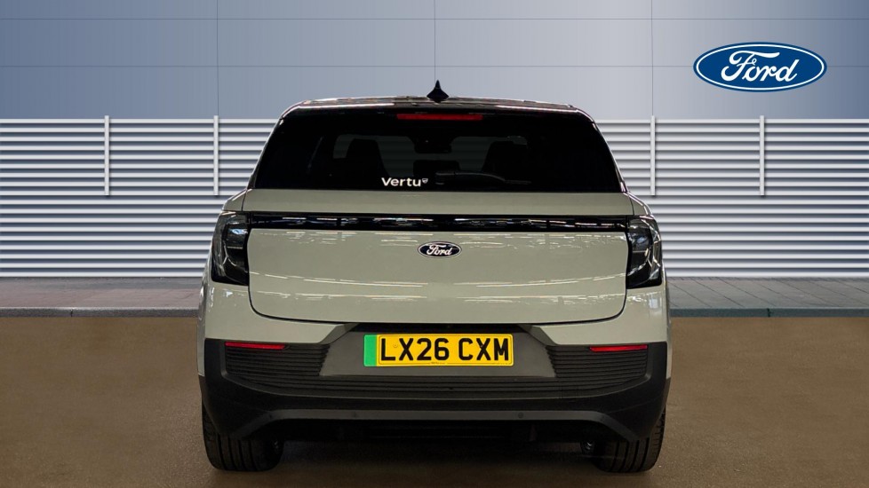 Ford Explorer 210kW Collection 79kWh 5dr Auto Electric Estate - Image 6