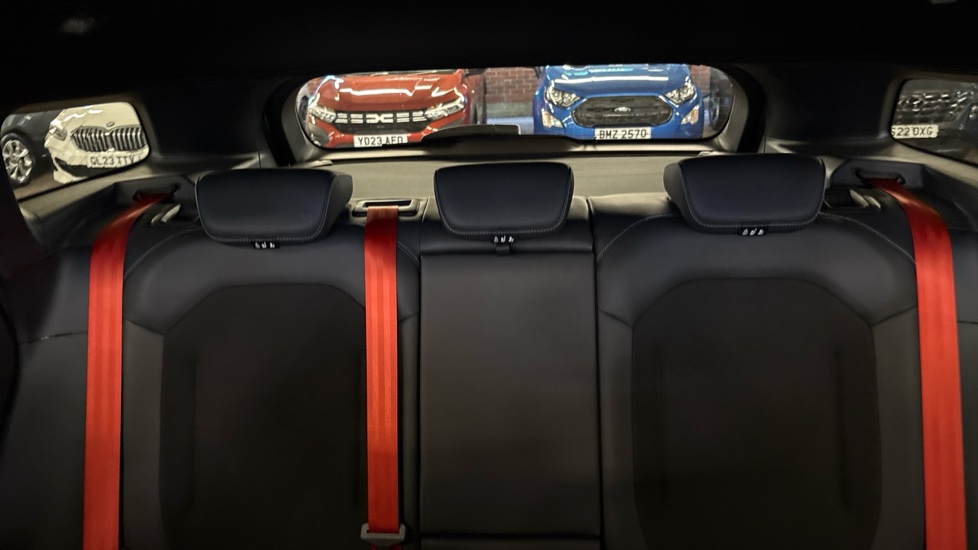Ford Explorer 210kW Collection 79kWh 5dr Auto Electric Estate - Image 15