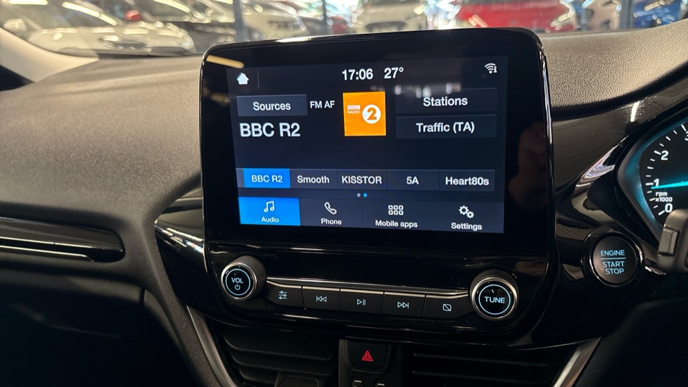 Ford Fiesta 1.0 EcoBoost Hybrid mHEV 125 Titanium 5dr Auto Petrol Hatchback - Image 32