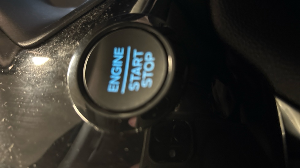 Ford Fiesta 1.0 EcoBoost Hbd mHEV 125 Titanium X 5dr Petrol Hatchback - Image 32