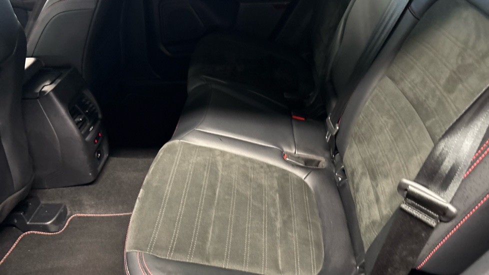 Ford Kuga 2.5 FHEV ST-Line X Edition 5dr CVT Hybrid Estate - Image 16
