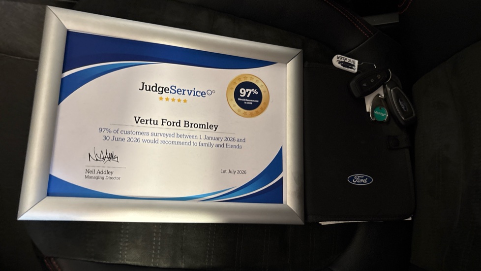 Ford Kuga 2.5 FHEV ST-Line X Edition 5dr CVT Hybrid Estate - Image 20