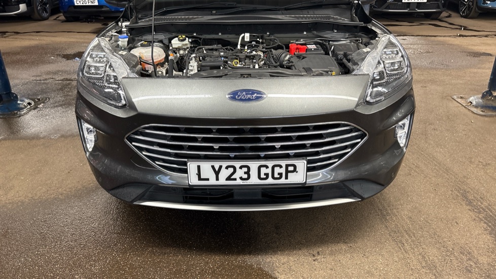Ford Kuga 1.5 EcoBoost 150 Titanium Edition 5dr Petrol Estate - Image 8