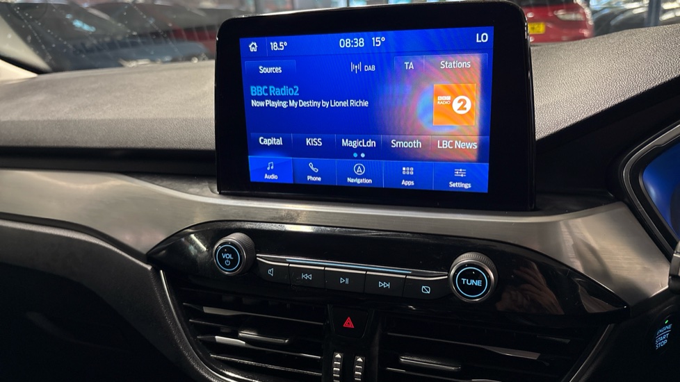 Ford Kuga 1.5 EcoBoost 150 Titanium Edition 5dr Petrol Estate - Image 34