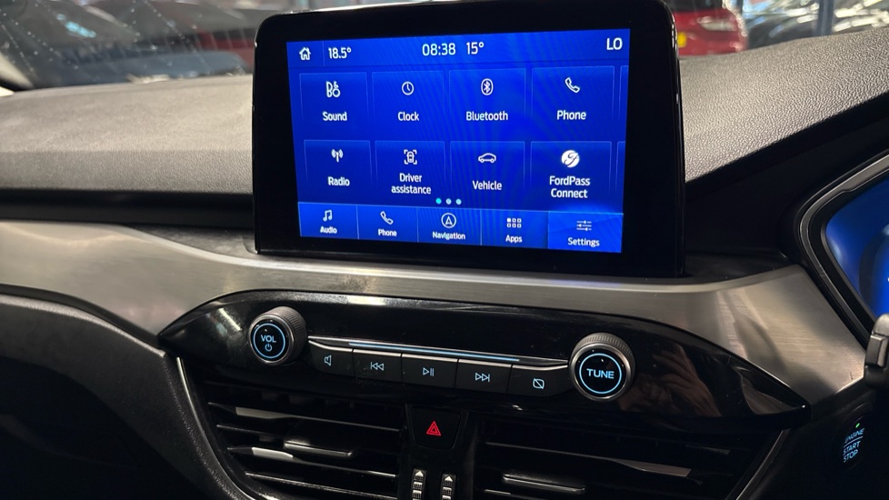 Ford Kuga 1.5 EcoBoost 150 Titanium Edition 5dr Petrol Estate - Image 36