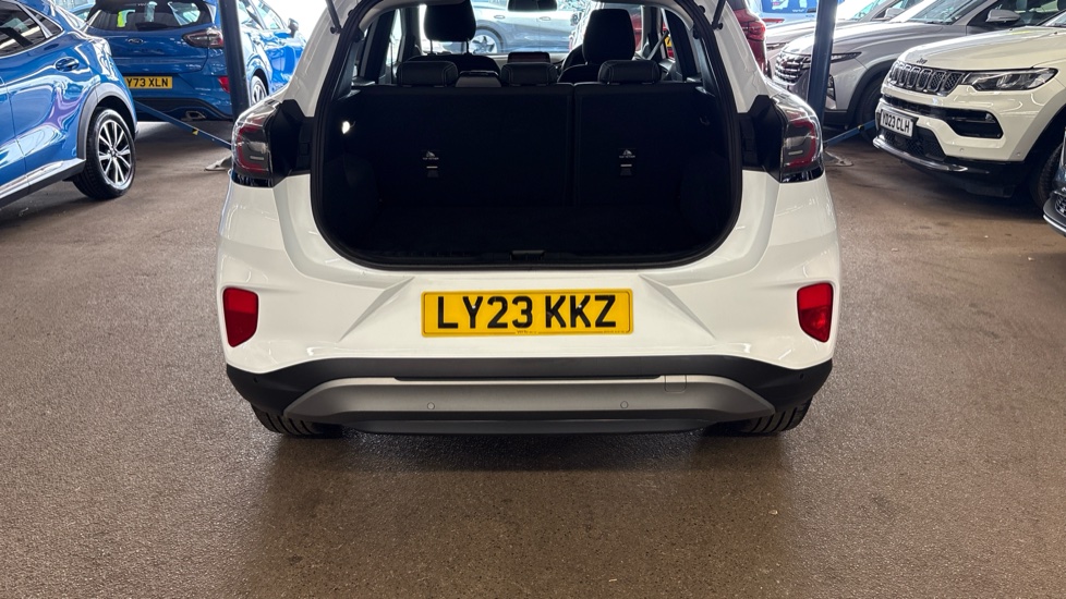Ford Puma 1.0 EcoBoost Hybrid mHEV Titanium 5dr Petrol Hatchback - Image 4
