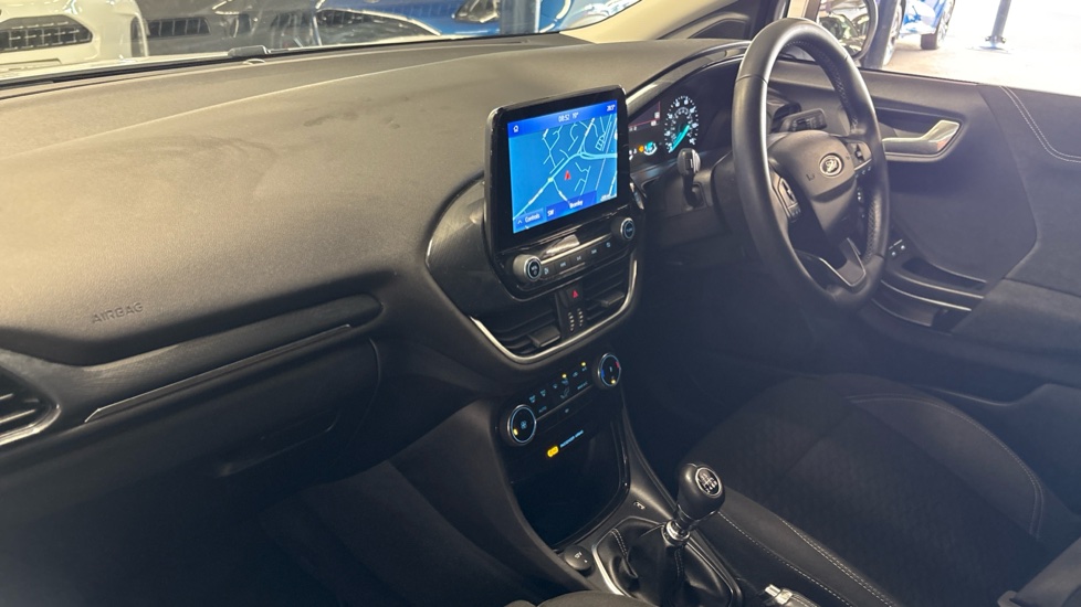 Ford Puma 1.0 EcoBoost Hybrid mHEV Titanium 5dr Petrol Hatchback - Image 9