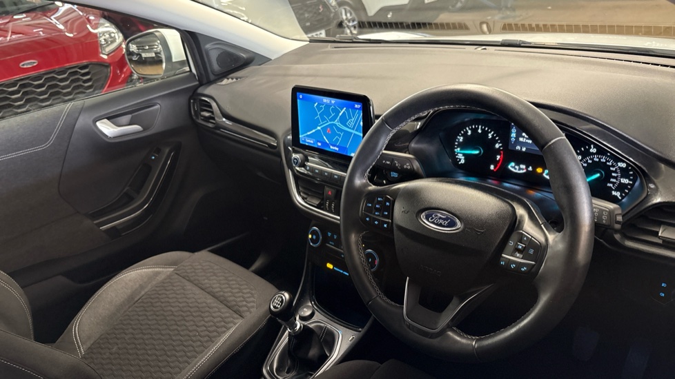 Ford Puma 1.0 EcoBoost Hybrid mHEV Titanium 5dr Petrol Hatchback - Image 14