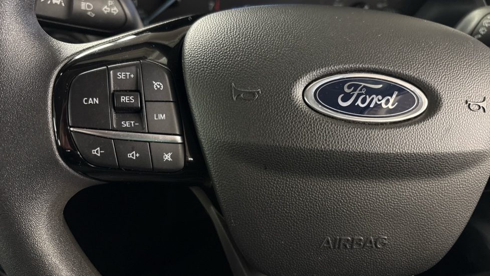Ford Fiesta 1.1 Trend 5dr Petrol Hatchback - Image 27