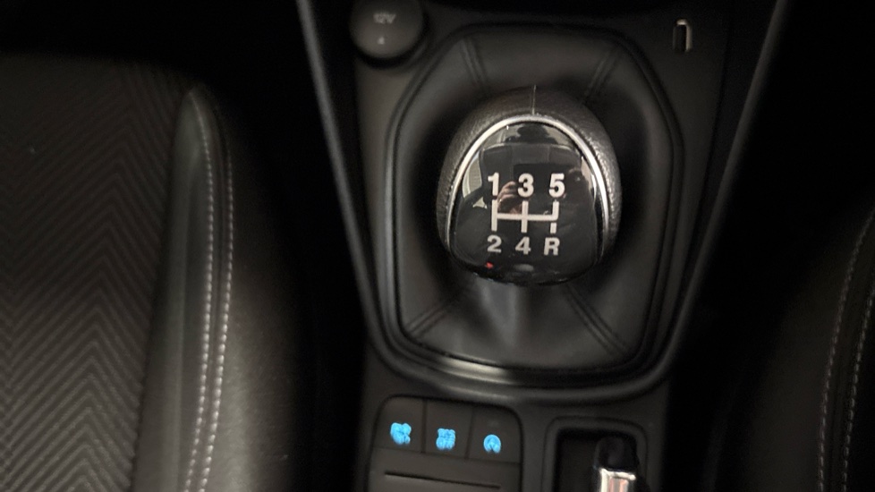 Ford Fiesta 1.1 Trend 5dr Petrol Hatchback - Image 39