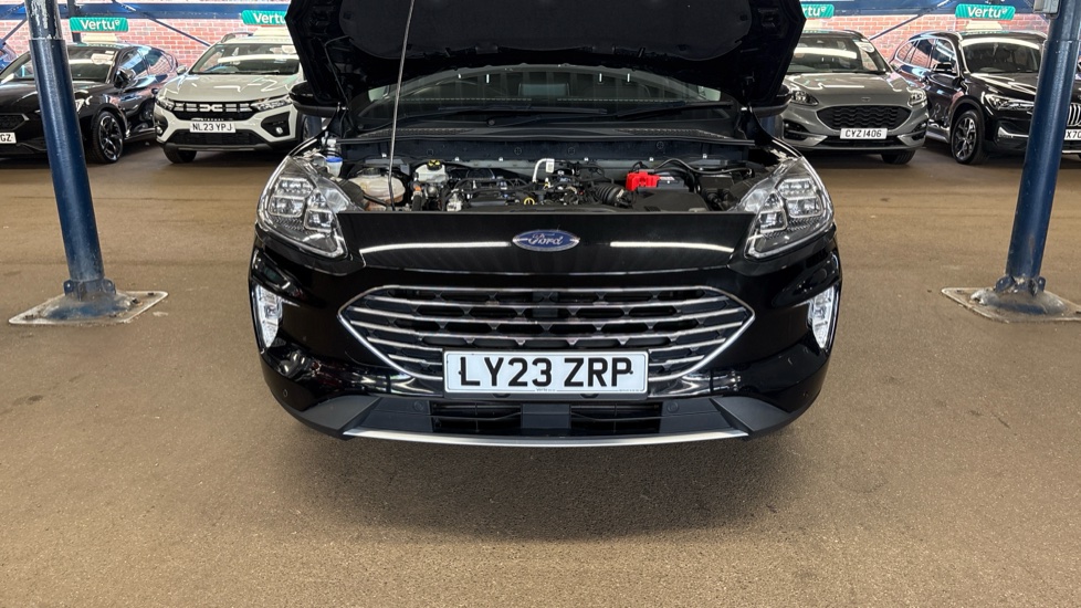 Ford Kuga 1.5 EcoBoost 150 Titanium Edition 5dr Petrol Estate - Image 8