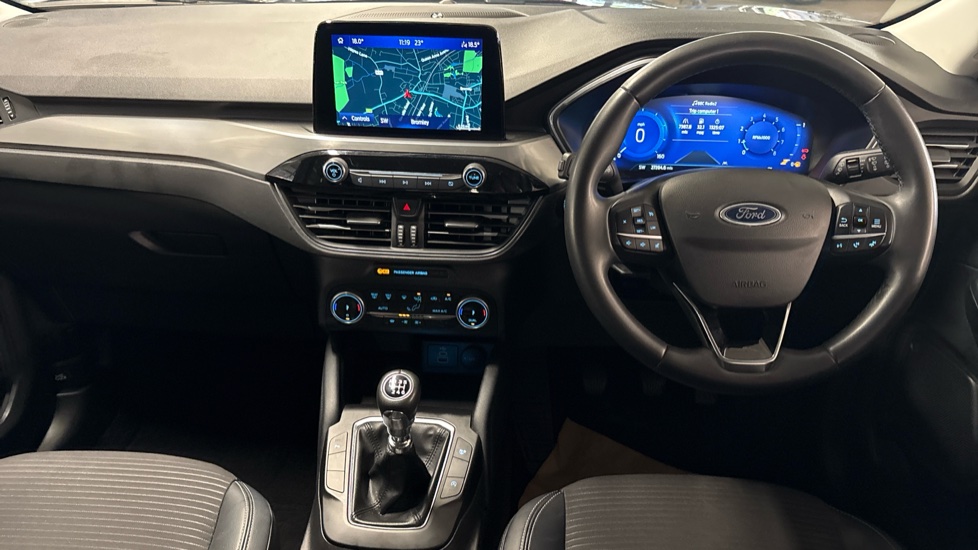 Ford Kuga 1.5 EcoBoost 150 Titanium Edition 5dr Petrol Estate - Image 10