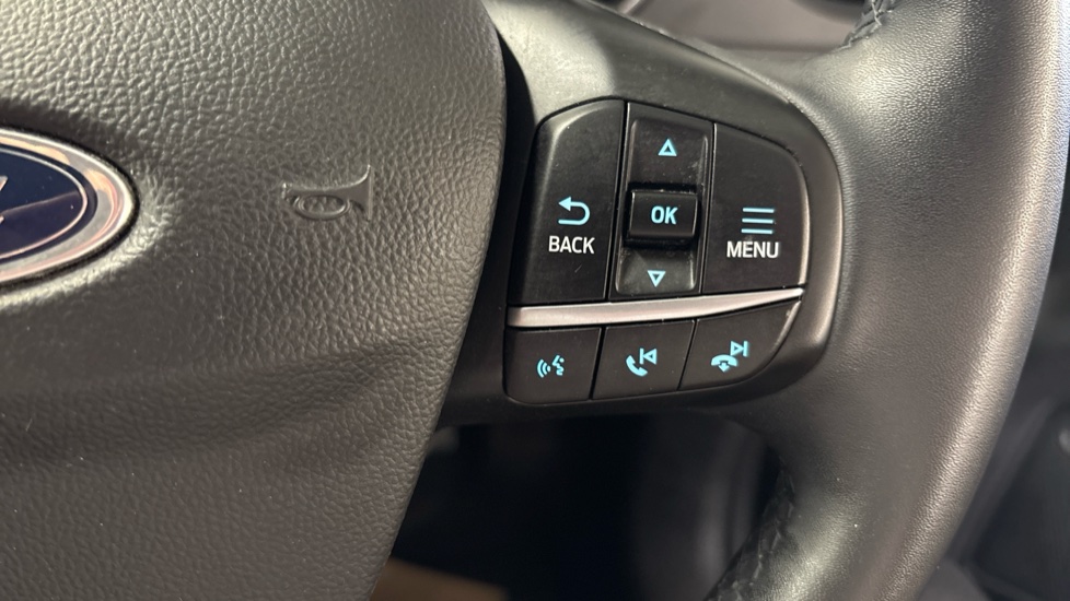 Ford Kuga 1.5 EcoBoost 150 Titanium Edition 5dr Petrol Estate - Image 26