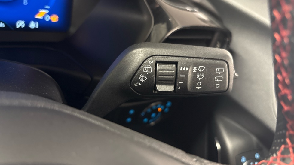 Ford Puma 1.0 EcoBoost Hybrid mHEV ST-Line 5dr Petrol Hatchback - Image 29