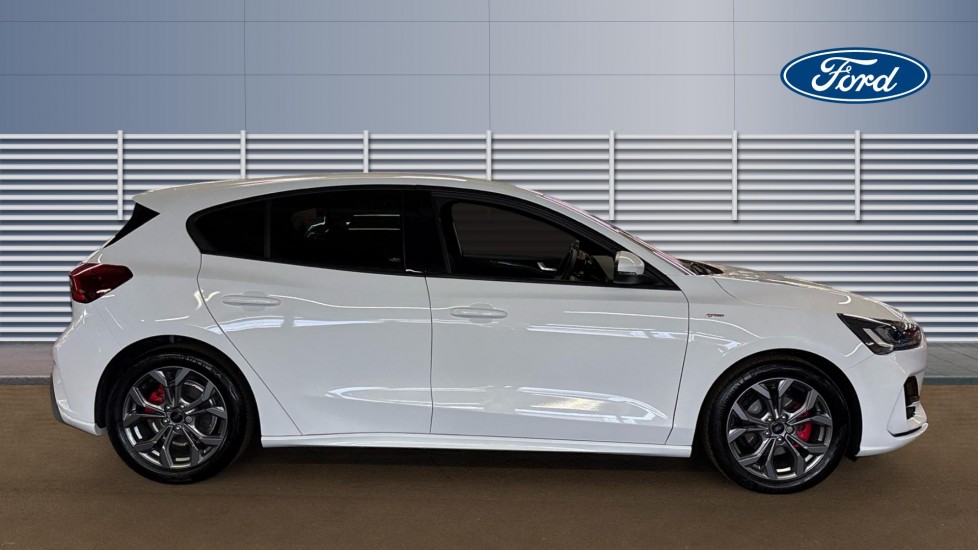 Ford Focus 1.0 EcoBoost Hybrid mHEV 155 ST-Line 5dr Auto Petrol Hatchback - Image 5