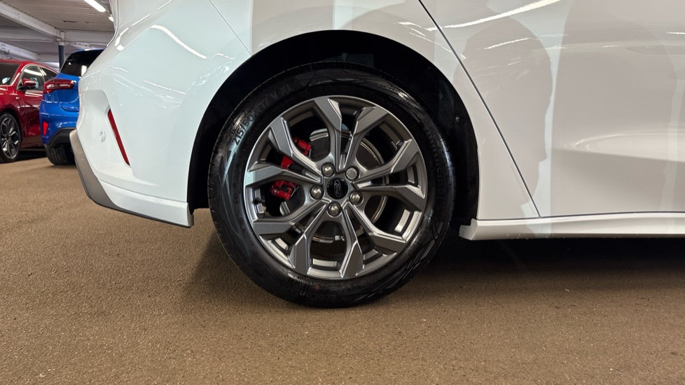 Ford Focus 1.0 EcoBoost Hybrid mHEV 155 ST-Line 5dr Auto Petrol Hatchback - Image 7