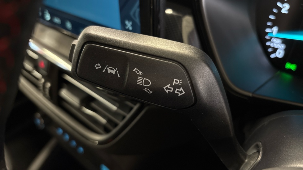 Ford Focus 1.0 EcoBoost Hybrid mHEV 155 ST-Line 5dr Auto Petrol Hatchback - Image 30