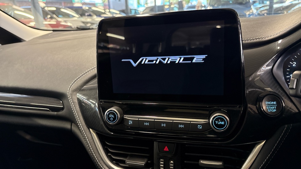 Ford Fiesta 1.0 EcoBoost 125 Vignale Edn 5dr Auto [7 Speed] Petrol Hatchback - Image 44
