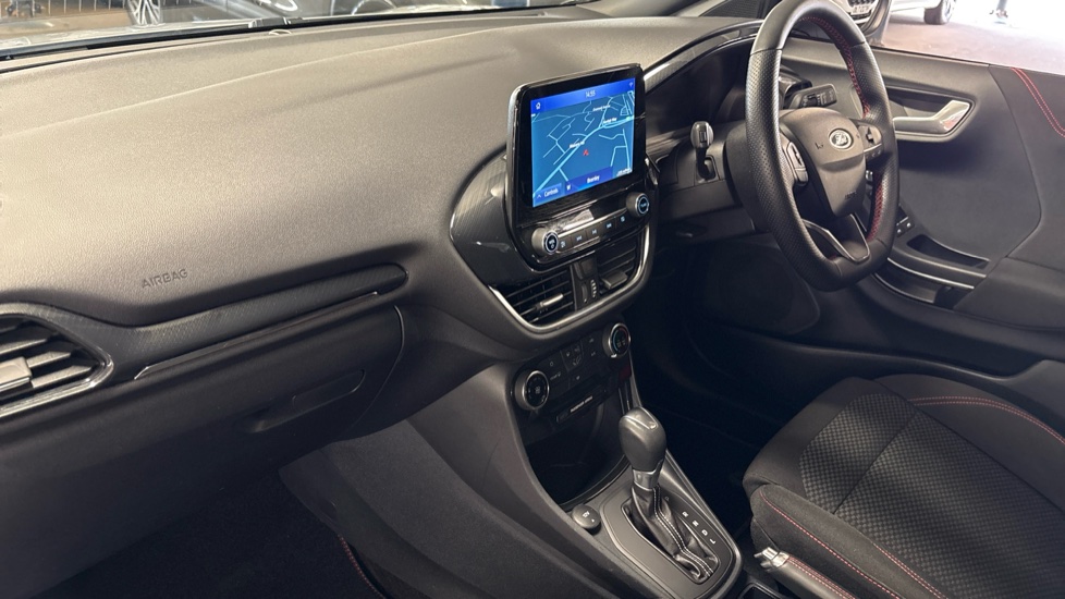 Ford Puma 1.0 EcoBoost Hybrid mHEV ST-Line 5dr DCT Petrol Hatchback - Image 9