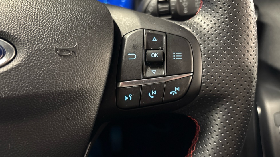Ford Puma 1.0 EcoBoost Hybrid mHEV ST-Line 5dr DCT Petrol Hatchback - Image 26