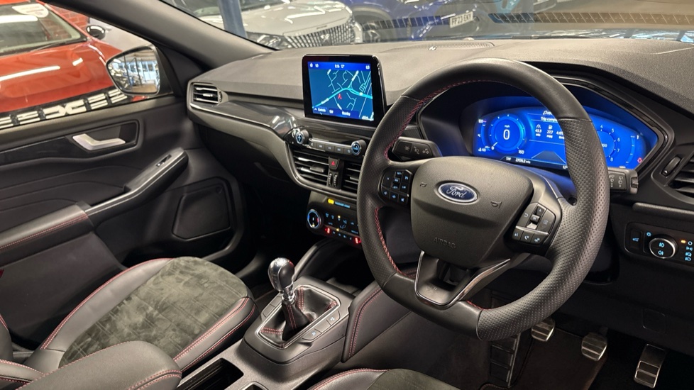 Ford Kuga 1.5 EcoBoost 150 ST-Line Edition 5dr Petrol Estate - Image 14