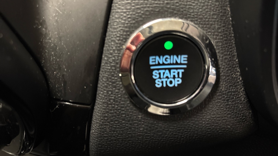 Ford EcoSport 1.0 EcoBoost 125 Titanium 5dr Petrol Hatchback - Image 32