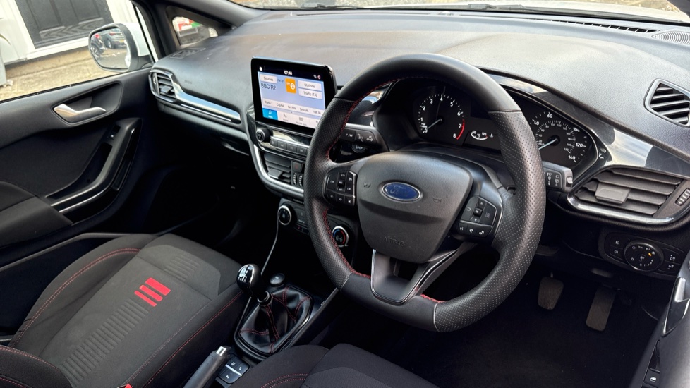 Ford Fiesta 1.0 EcoBoost ST-Line 5dr Petrol Hatchback - Image 11