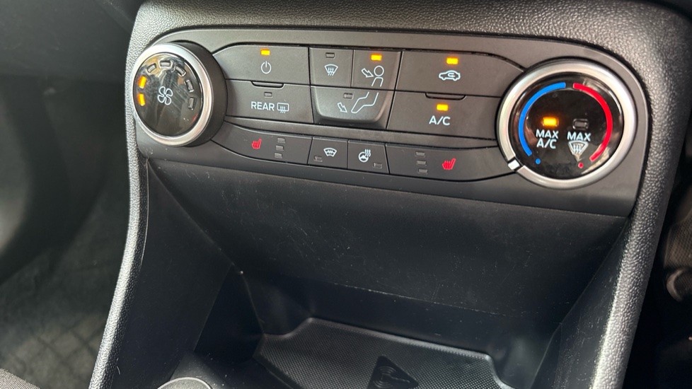 Ford Fiesta 1.0 EcoBoost ST-Line 5dr Petrol Hatchback - Image 37