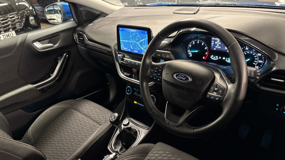 Ford Puma 1.0 EcoBoost Hybrid mHEV Titanium 5dr Petrol Hatchback - Image 11