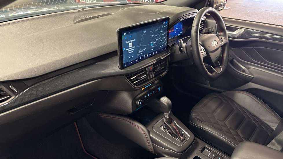 Ford Focus 1.0 EcoBoost Hybrid mHEV 155 ST-Line X 5dr Auto Petrol Estate - Image 9