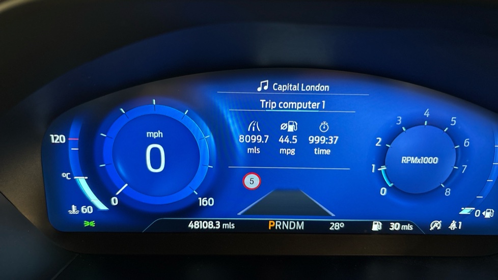 Ford Focus 1.0 EcoBoost Hybrid mHEV 155 ST-Line X 5dr Auto Petrol Estate - Image 18